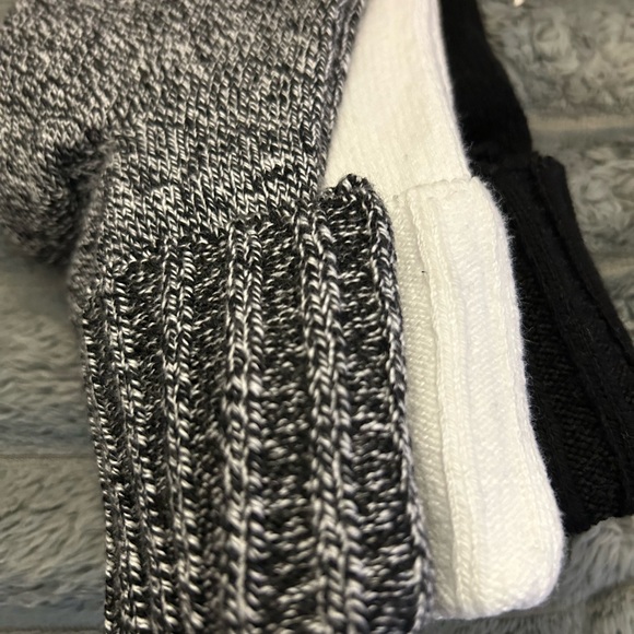 Universal Thread Turn-Cuff Socks 3-pack - Picture 3 of 3